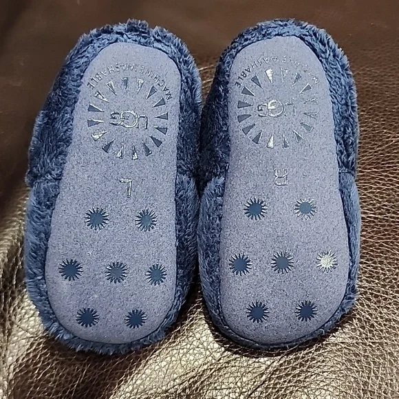 Ugg slippers - Picture 6 of 6